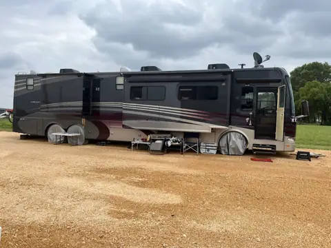 Shaynes Rv & Truck in Clarkrange, TN