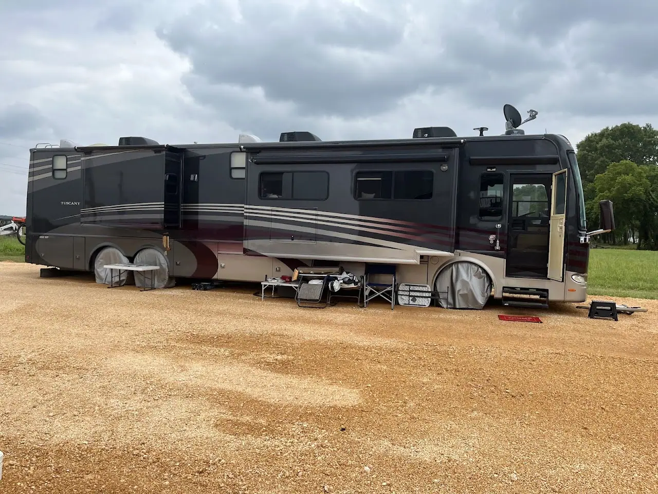 Shaynes Rv & Truck, RV repair in Clarkrange