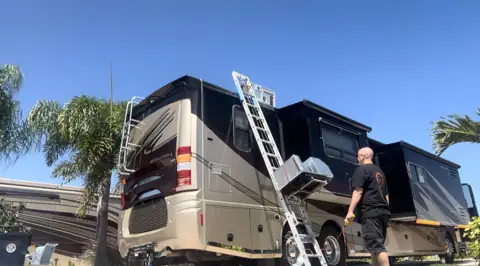 4 Speed RV Mobile RV Service photo 2