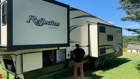 4 Speed RV Mobile RV Service photo 3