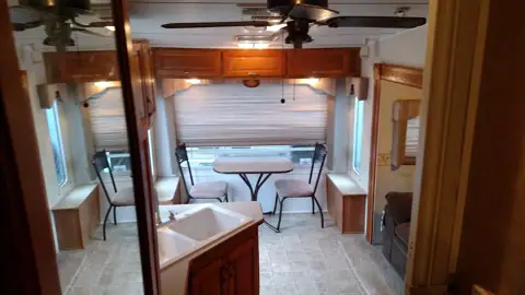 Lackey's RV Collision Repair photo 3