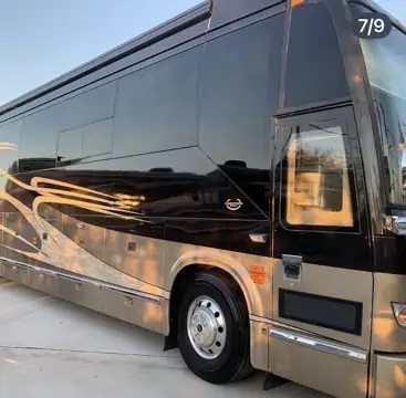 Crystal clear Rv & boat detail in Dallas, TX