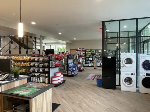 McCord's Vancouver RV photo 3