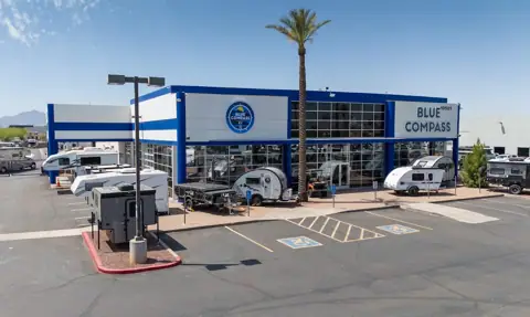Blue Compass RV Avondale photo 2