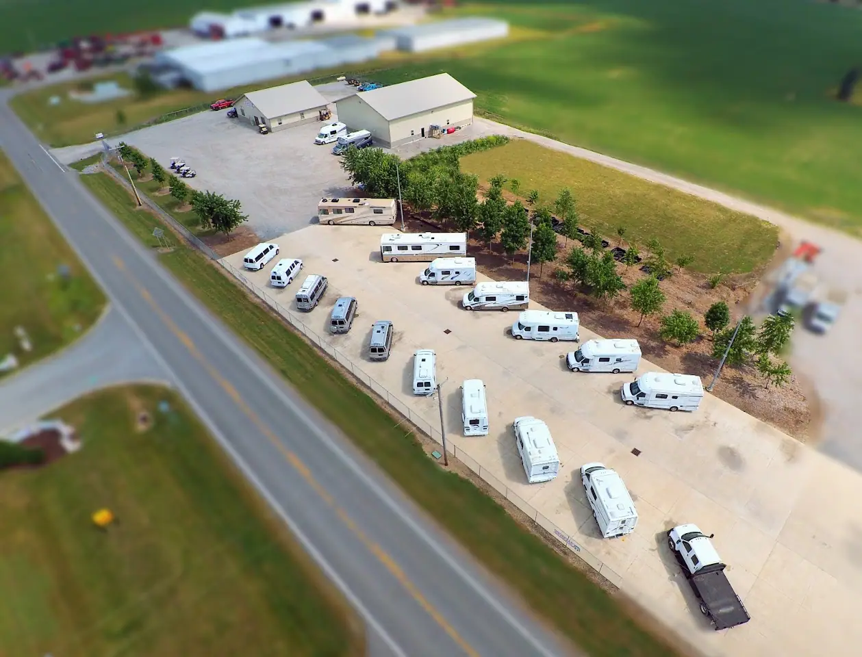 Kuhn Truck and RV, RV repair in Sherwood