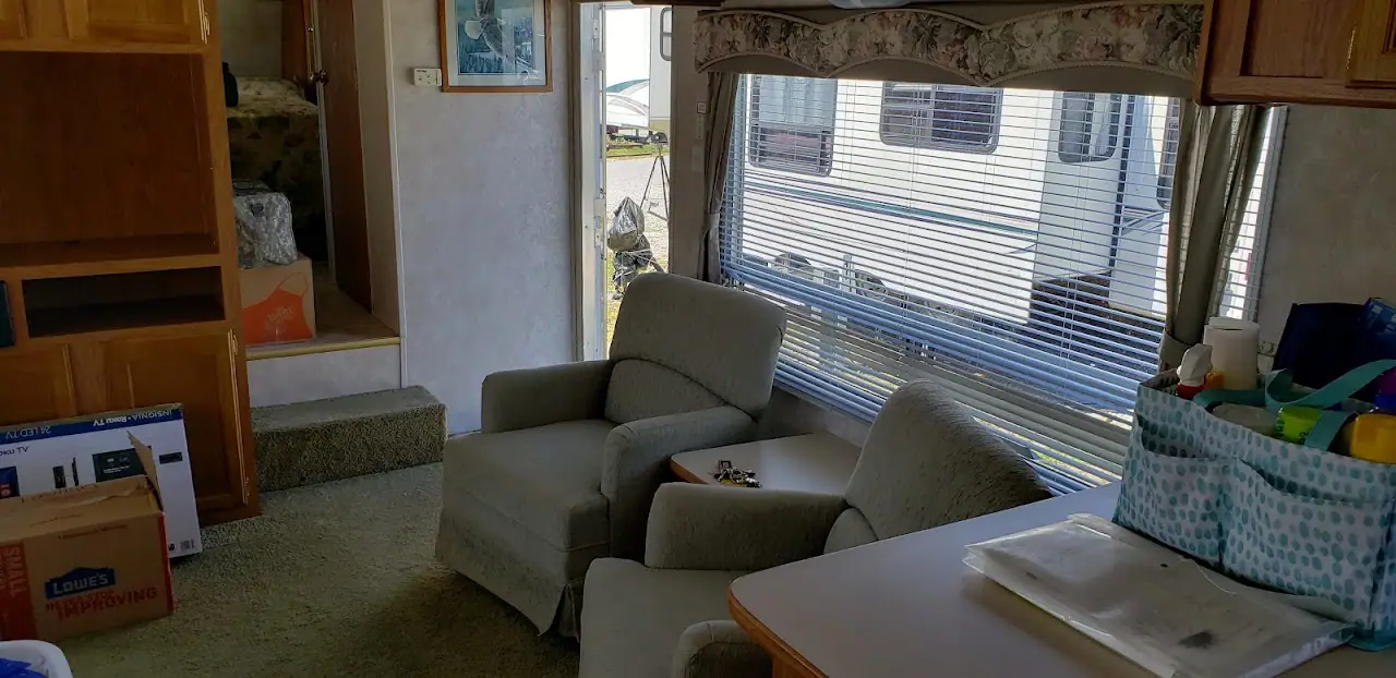 Newby's RV Sales Llc, RV repair in McMinnville