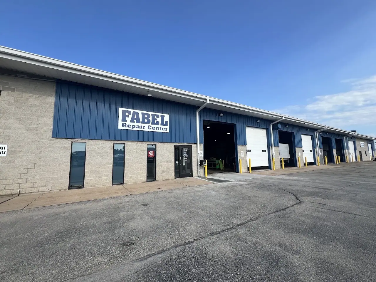Fabel Repair Center & Exterior Truck Wash, RV repair in Appleton
