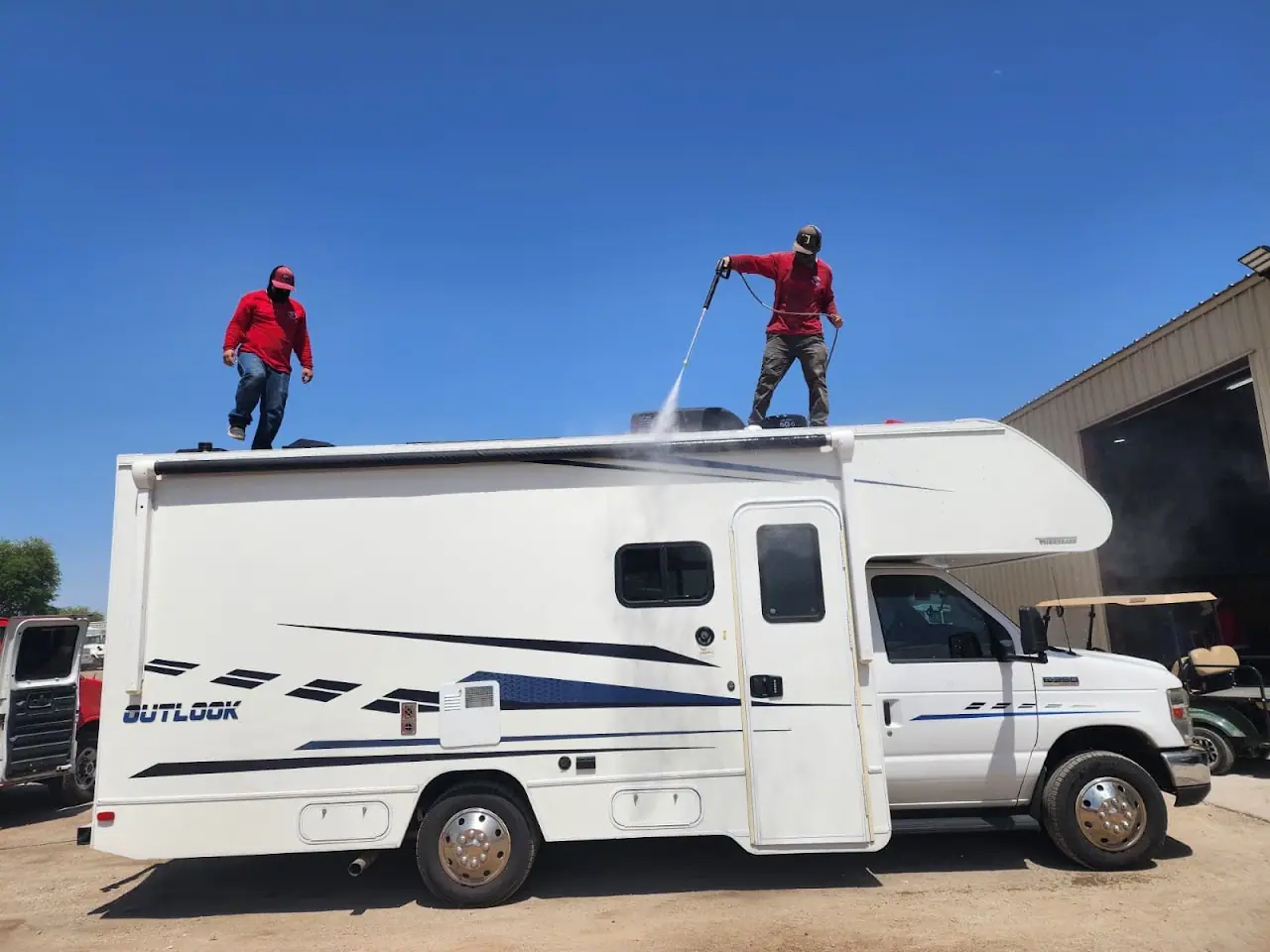 Roberts Rv Mobile Wash, RV repair in Yuma