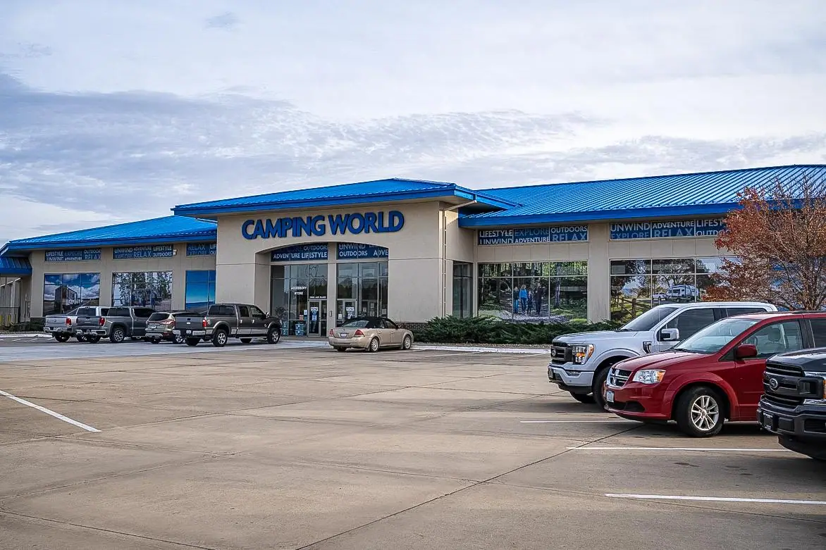 Camping World - Cedar Falls, RV repair in Cedar Falls