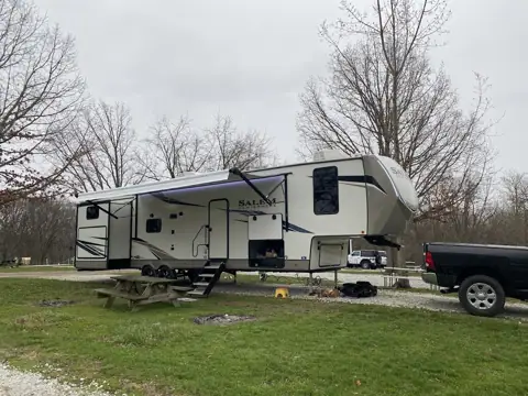 Fourwinds RV photo 3