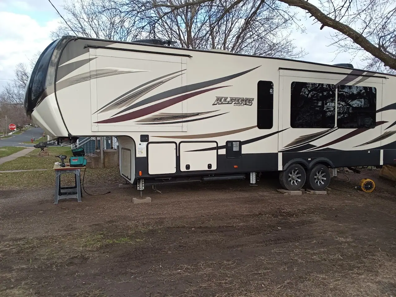 Chads Mobile RV, RV repair in Hammond