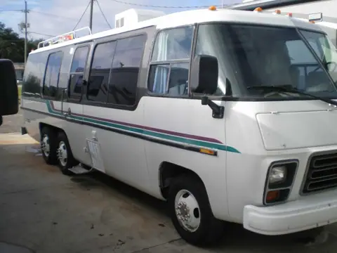 Golby Motor Company / Workhorse and GMC Motorhome Parts / Repair Specialist in Sumterville, FL