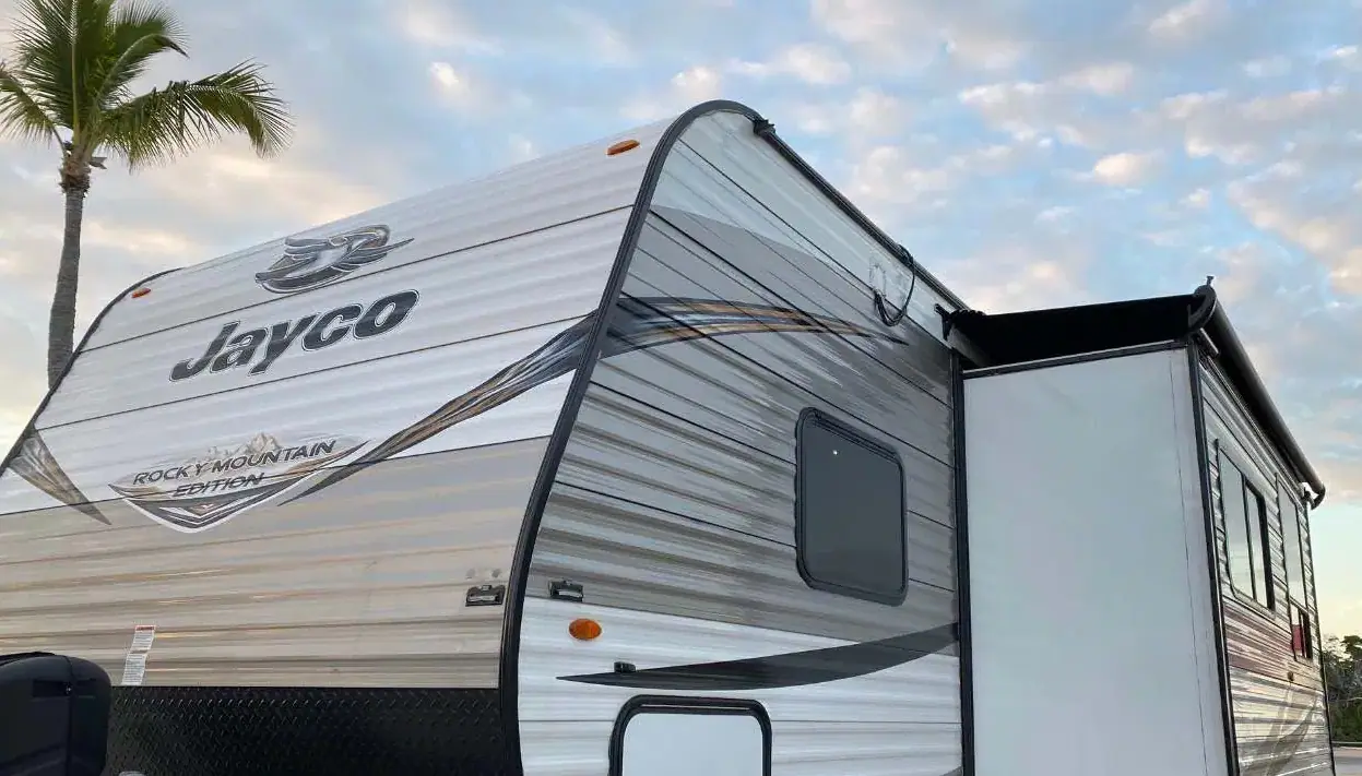 Triton RV Repair, RV repair in Naples