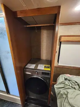 CostLess RV photo 3