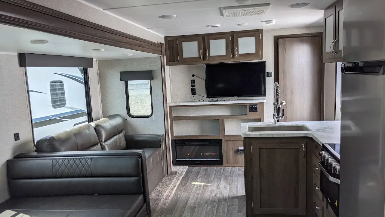 Cunningham Campers & RVs, RV repair in Clarksville