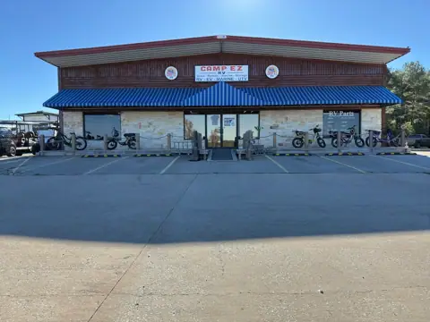 Camp EZ RV in Clute, TX