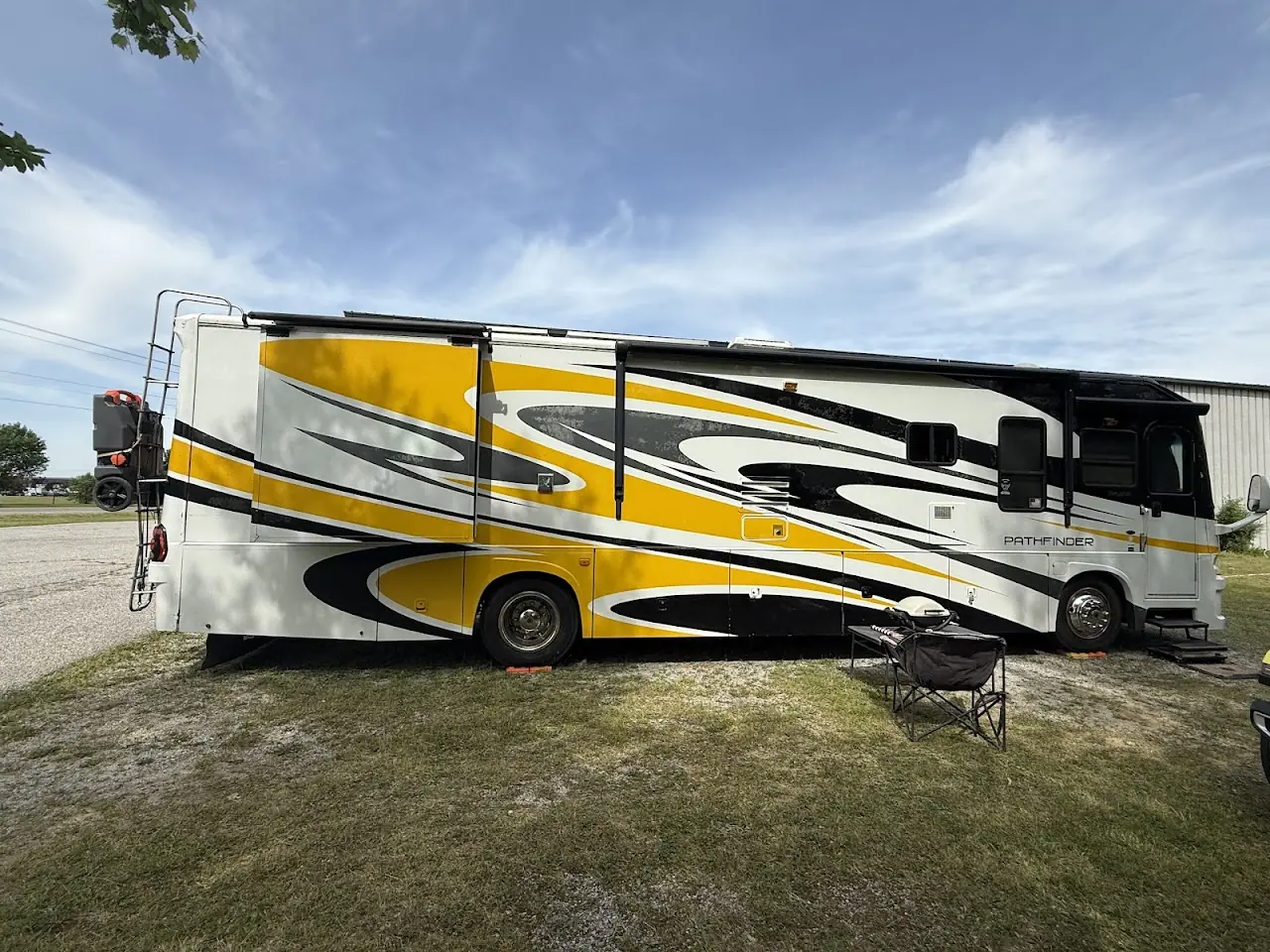 Custom RV Repair, RV repair in Elkhart