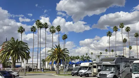 Blue Compass RV Bakersfield photo 3