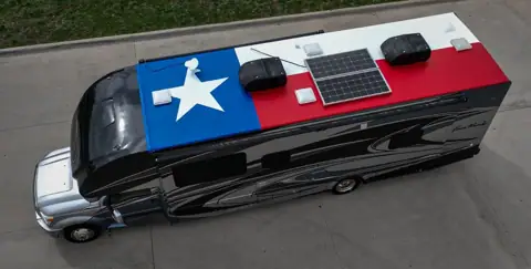 Elite RV Roof and Collision photo 3