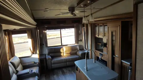 Golden Triangle Homes & RV's photo 2