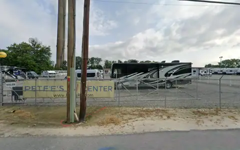 Pete's RV Center - PA Service and Parts photo 2