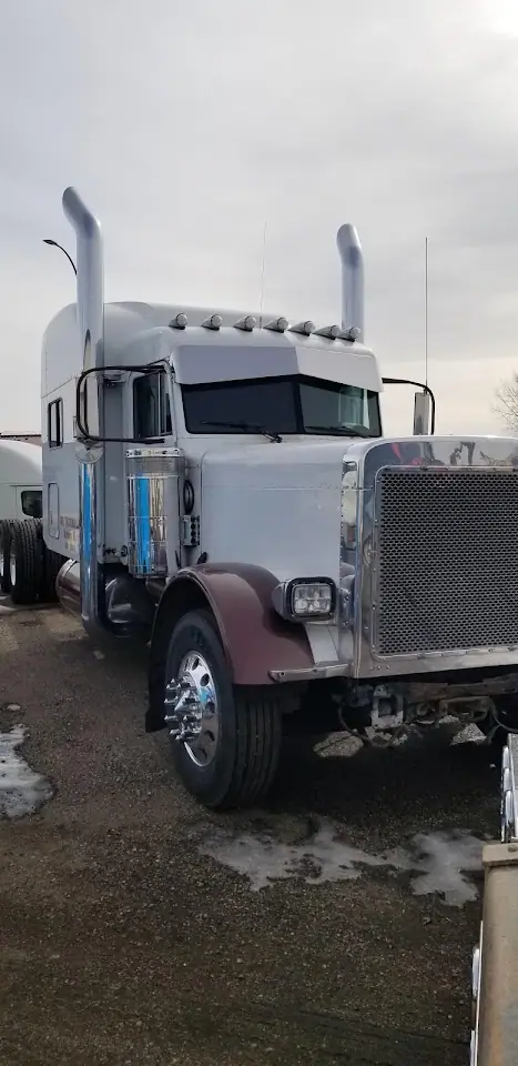 Truck Collision Center Inc, RV repair in Bismarck