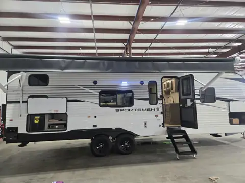 Markquart RV - Columbus photo 3
