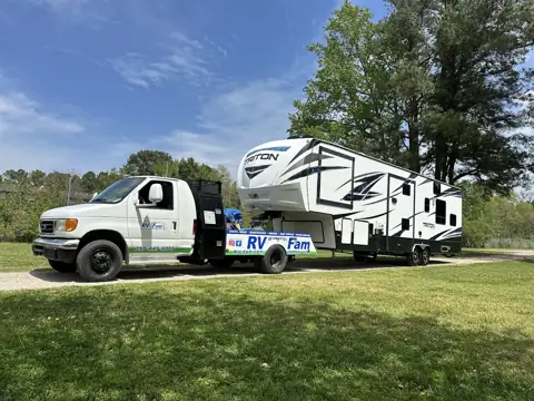 RV-Fam photo 2