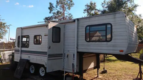 J&J MOBILE RV REPAIR LLC. (Mobile) photo 2