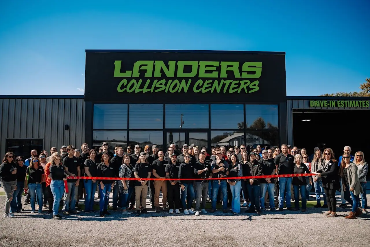 Landers Collision Centers of Nashville, RV repair in Nashville