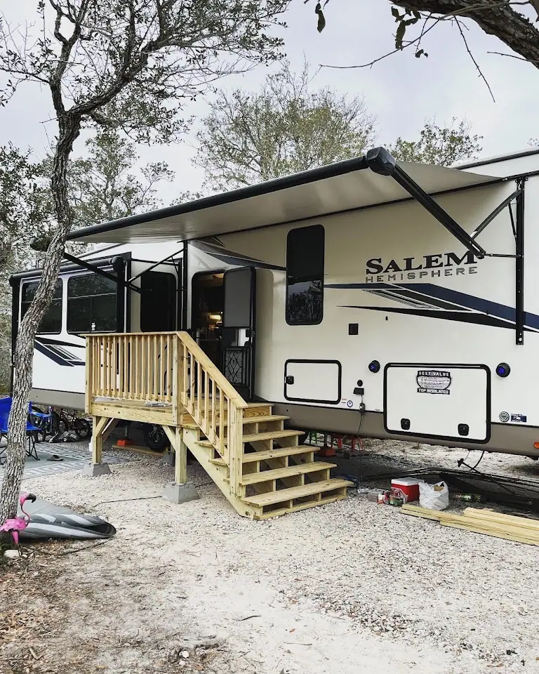 Dog Dayz RV Services, LLC, RV repair in Rockport