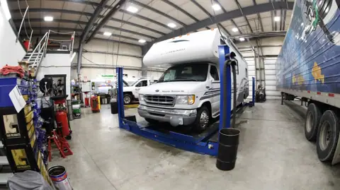 Sound Truck & Auto Repair photo 3