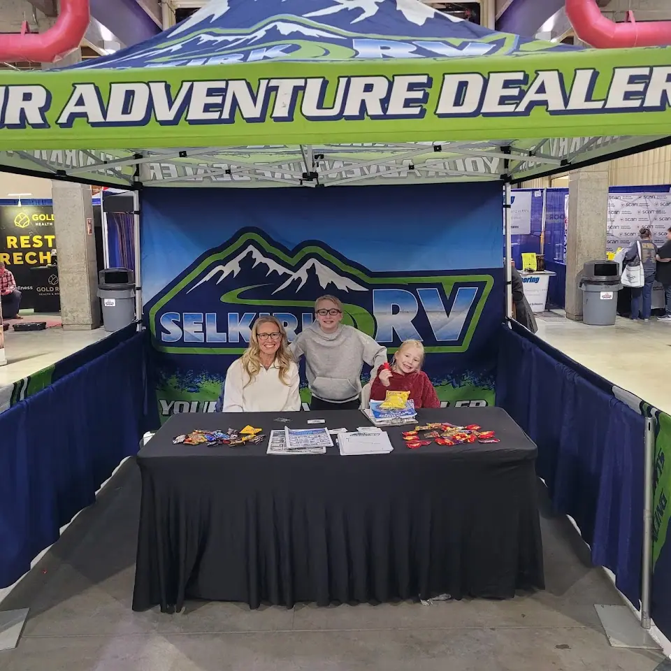 Selkirk RV, RV repair in Hayden