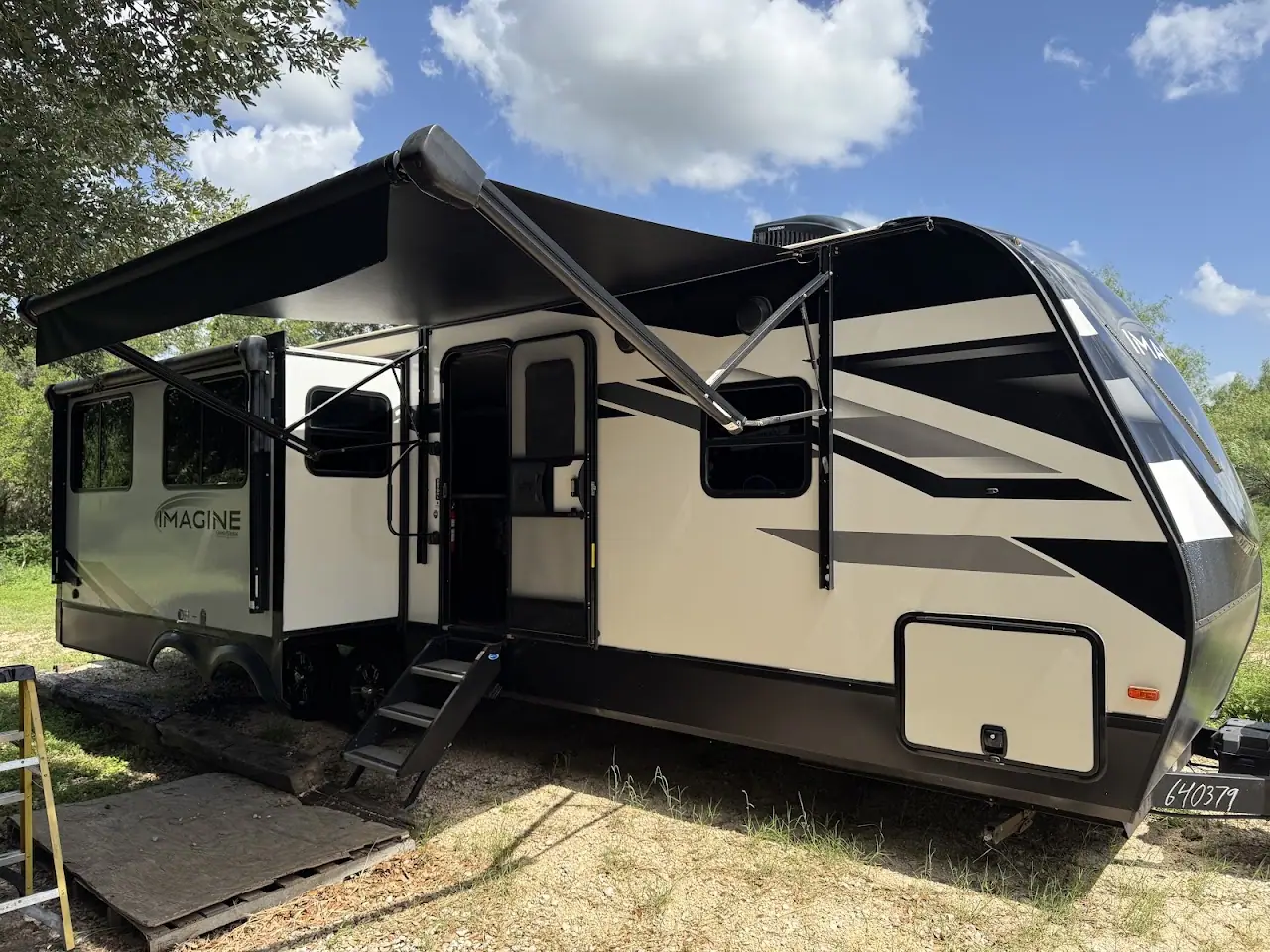 Scruss Man RV Repair / Mobile RV Repair, RV repair in San Antonio