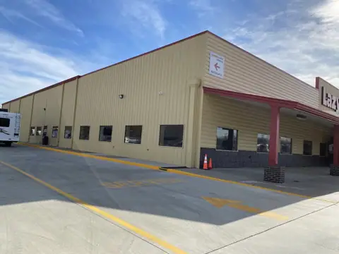 Lazydays RV of Tulsa at Claremore Service Center photo 3