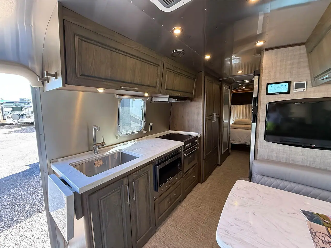 Cassones RV Repair and Sales, RV repair in Mesa