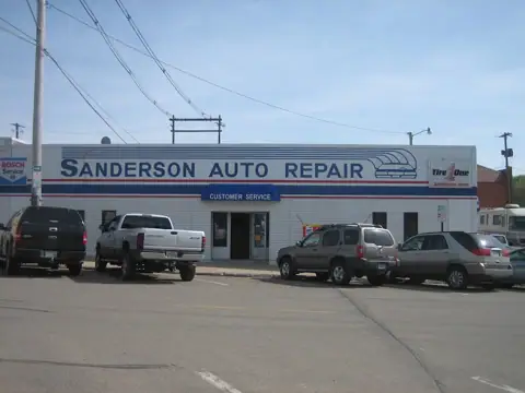 Sanderson Auto / RV and Trailer Repair Service & Parts photo 3