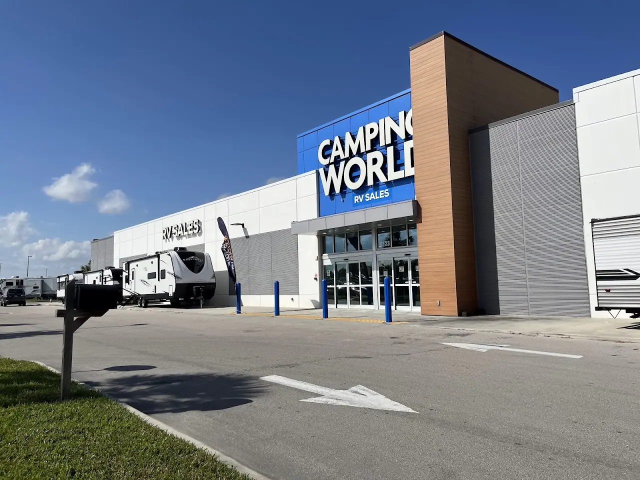 Camping World - Fort Pierce, RV repair in Fort Pierce