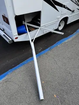 Economy RV And Horse Trailer Repair photo 2