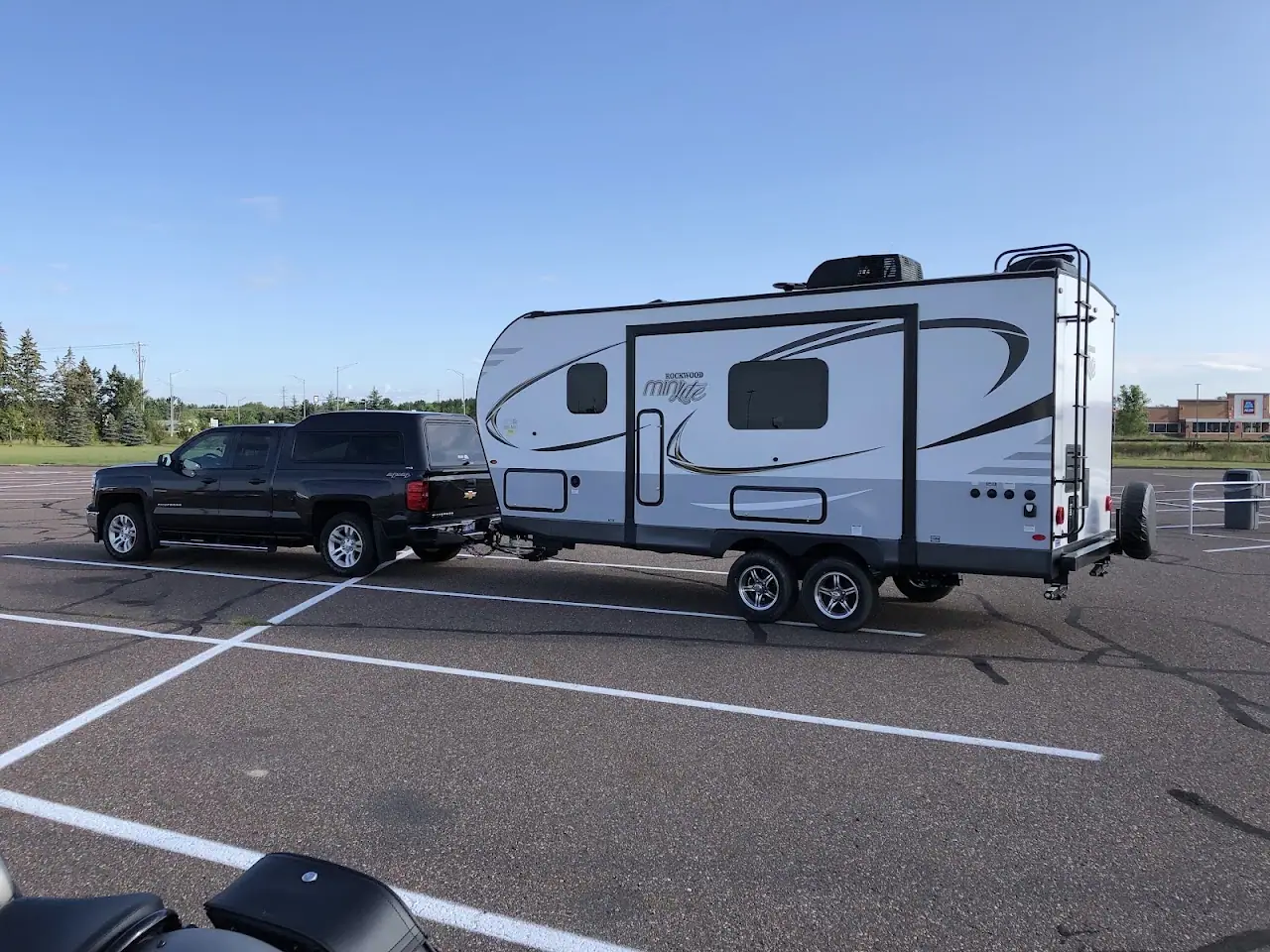 J & J RV Sales & Service, RV repair in Chippewa Falls