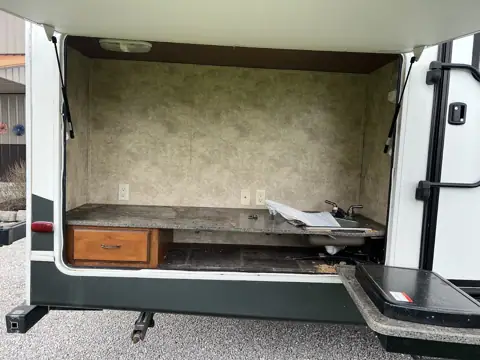 Motil6 RV Repair photo 3