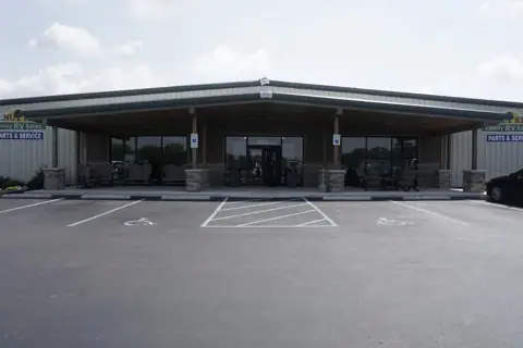 Walnut Ridge Family RV Service Department photo 3