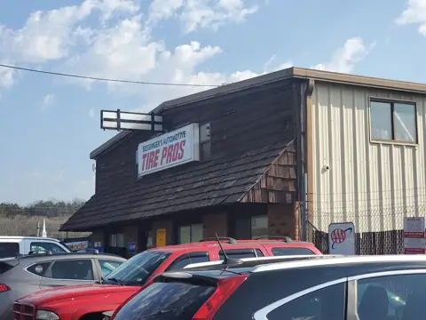 Bessinger's Automotive photo 3