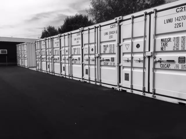 Supreme Storage & RV Repair, RV repair in Farmington