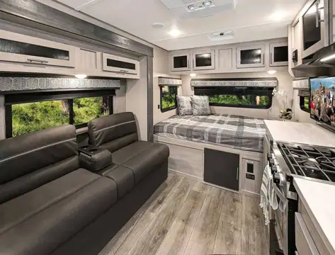Complete RV Repairs in Olympia, WA