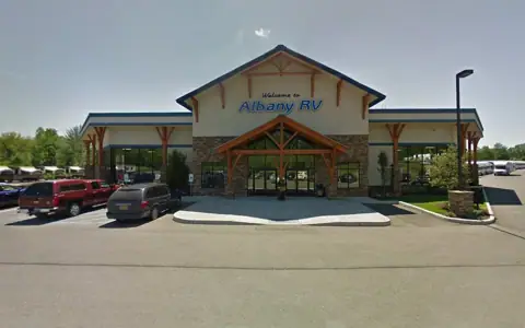 Blue Compass RV Service Center Albany photo 2