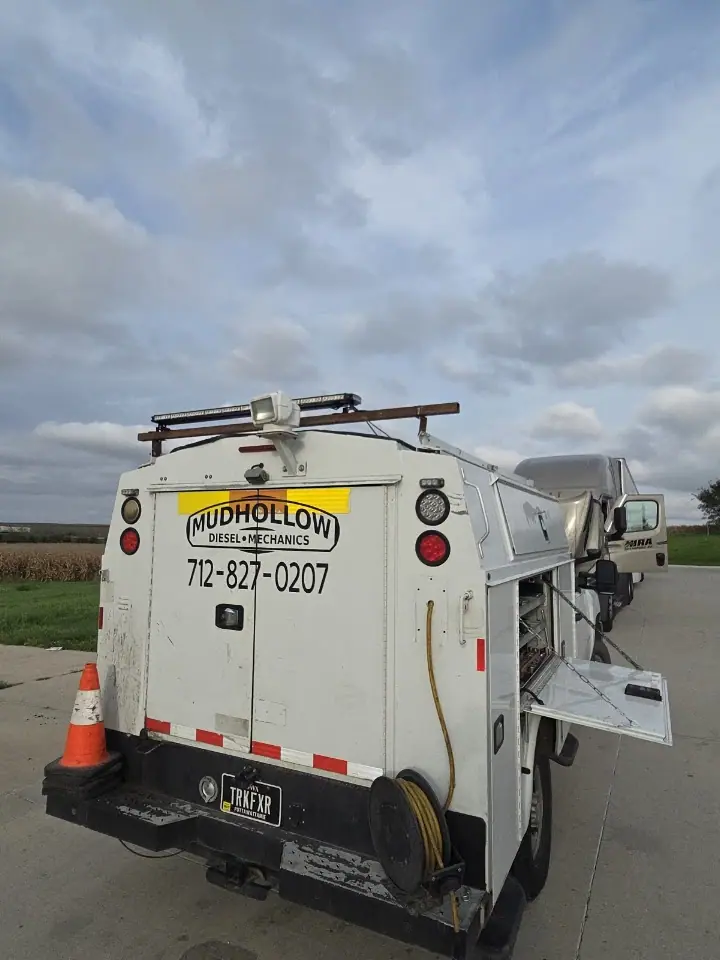 Mudhollow Mobile Diesel Mechanics, RV repair in Walnut