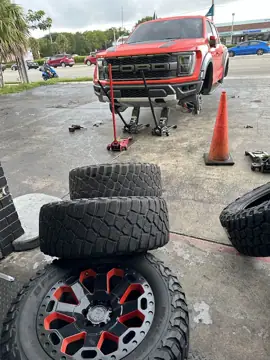 VASMARTZ WHEELS AND TIRES AUTOSERVICE photo 3