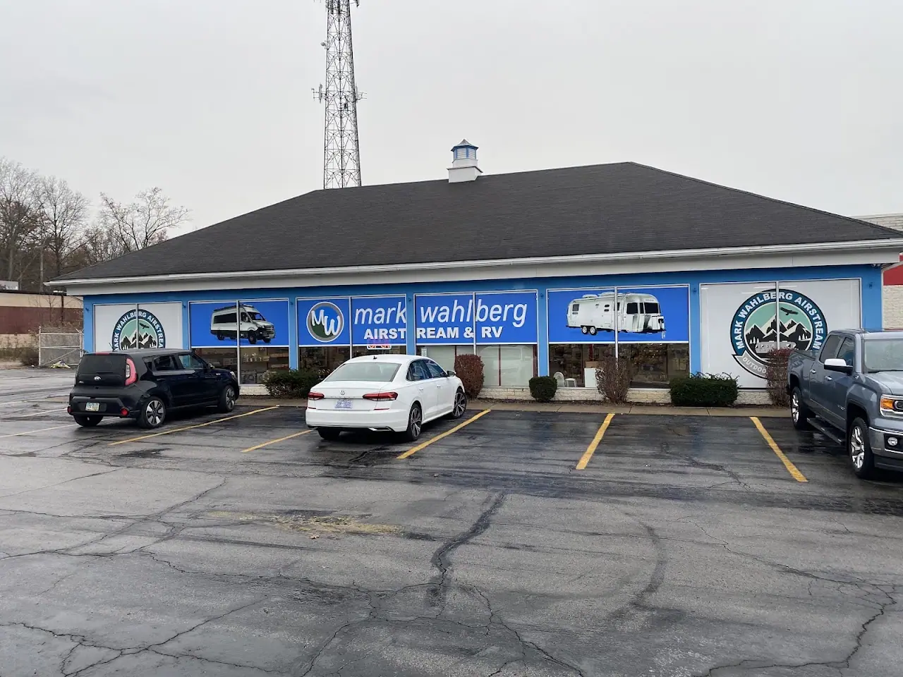 Mark Wahlberg Airstream & RV - Cleveland, RV repair in Lorain
