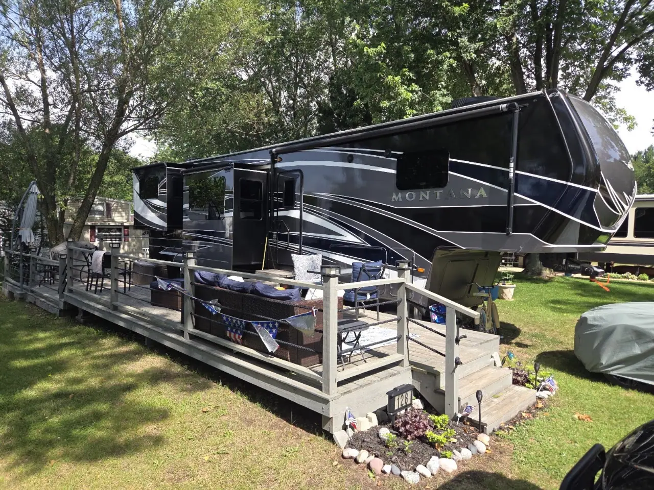 Extreme RV LLC, RV repair in Ludington